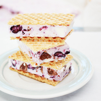 thumb-berryicecreamsandwich