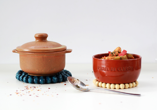 DIY | Beaded Pot Holder for Drifter & the Gypsy (by casinositekor.highwallsblog.com)