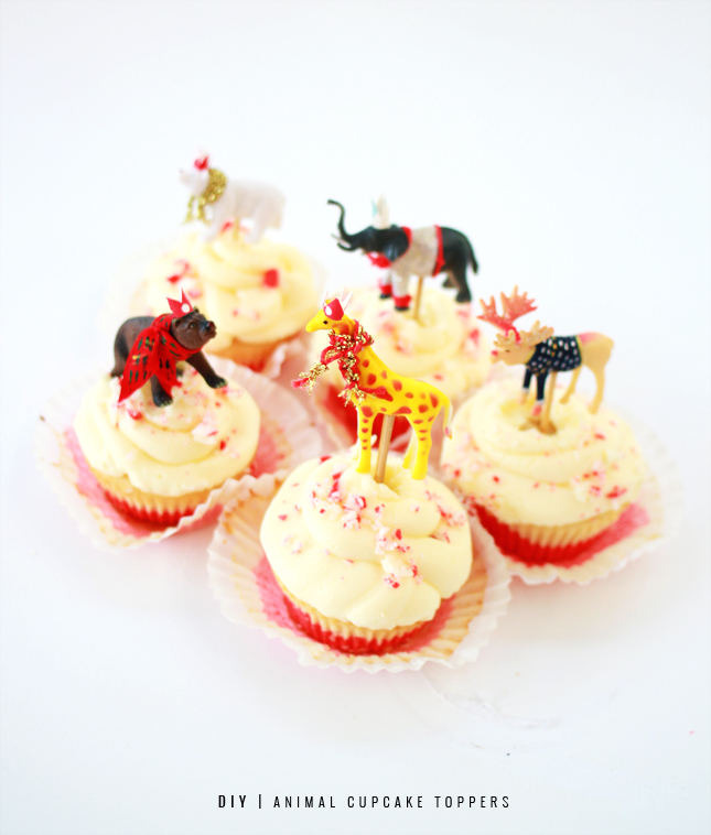DIY | Wintery Animal Cupcake Toppers from casinositekor.highwallsblog.com