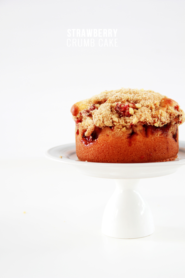 Mini Strawberry Crumb Cake | casinositekor.highwallsblog.com