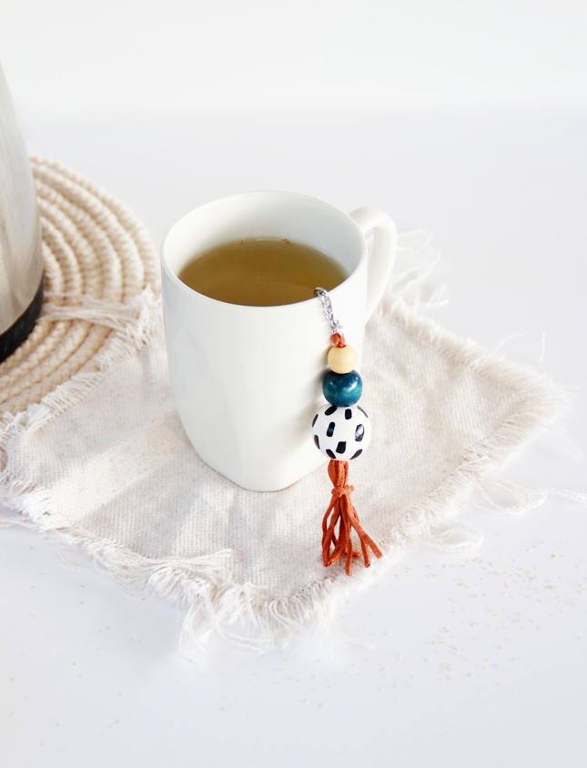 Make your own pretty tea strainer with this easy DIY | casinositekor.highwallsblog.com