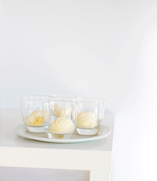 One for the coffee lovers - Homemade classic Italian Affogato | casinositekor.highwallsblog.com