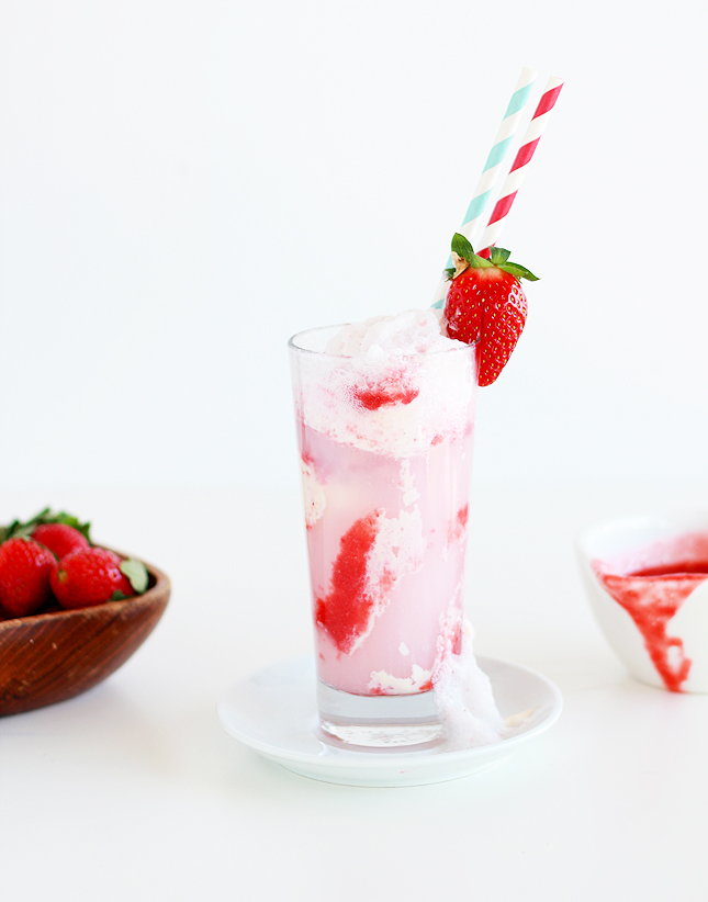Strawberry Ice Cream Float | casinositekor.highwallsblog.com