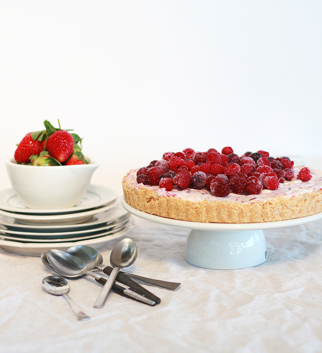 Mixed Berry Ice Cream Pie | casinositekor.highwallsblog.com