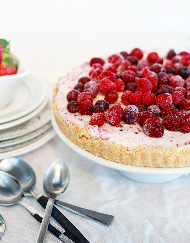 Mixed Berry Ice Cream Pie | casinositekor.highwallsblog.com