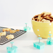 EAT | Animal Crackers