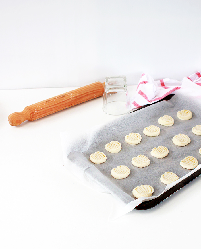 So easy to make these Sugar and Raspberry Palmiers; only 3 ingredients! 